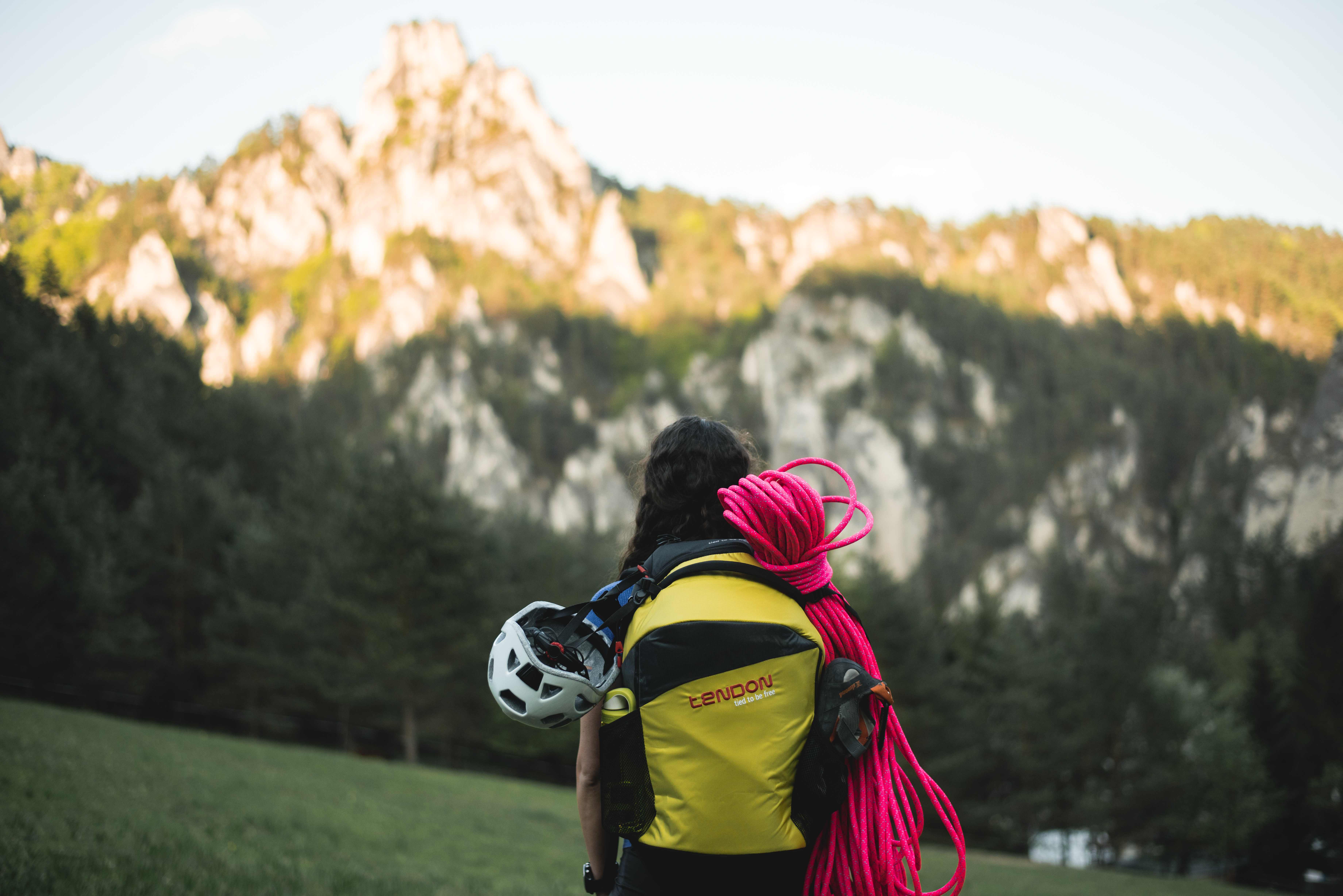 How to carry the rope to rocks or to the gym? TENDON Gear Bag may be the solution!